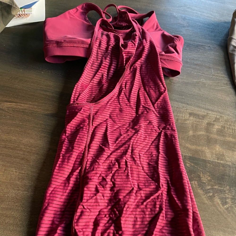 Lululemon tank top with sports bra attached